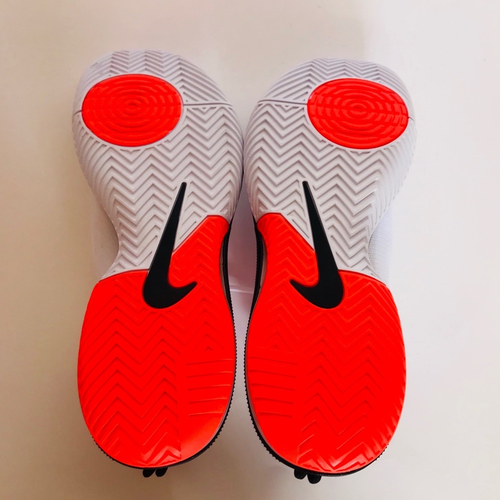 NEW NIKE AIR MAX DOMINATE WHITE/TOTAL CRIMSON 11.5 - Picture 5 of 8